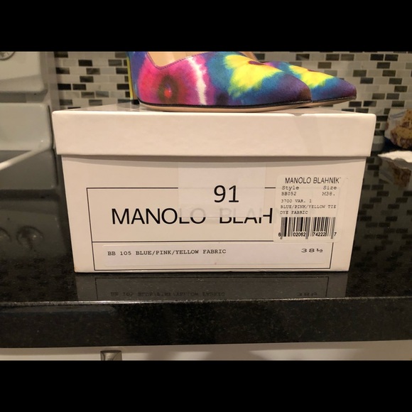 💖Manolo Blahnik Tie Dye Pumps! 💖 - Picture 8 of 8